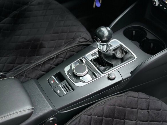2018 Audi A3 III (8V) Рестайлинг, серый, 2300000 рублей - вид 13