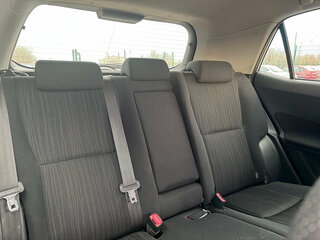 2007 Toyota Auris I, серебристый, 540000 рублей, вид 4