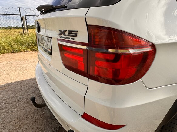 2011 BMW X5 30d II (E70) Рестайлинг, белый, 1999999 рублей - вид 17