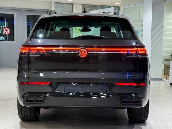 2025 Volkswagen Tavendor I, серый - вид 4
