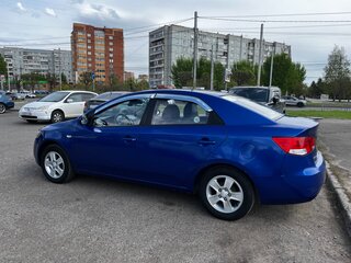 2009 Kia Forte I, синий, 650000 рублей, вид 4