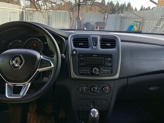 2019 Renault Logan Stepway II Рестайлинг, белый, 875000 рублей, вид 2