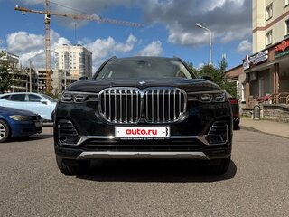 2022 BMW X7 40i I (G07), чёрный, 5640000 рублей, вид 3