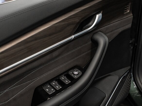 2026 Geely Monjaro I Рестайлинг, зелёный, 4954990 рублей - вид 3