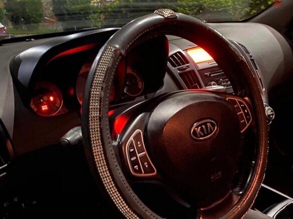 2008 Kia Ceed I, чёрный, 600000 рублей - вид 4