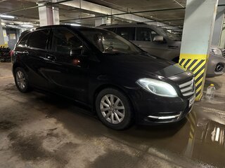 2014 Mercedes-Benz B-Класс 180 II (W246), фиолетовый, 1200000 рублей, вид 2