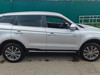 2023 Geely Atlas Pro, серебристый, 2250000 рублей, вид 5