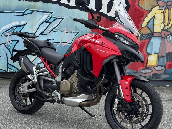2021 Ducati Multistrada V4, красный, 1700000 рублей - вид 1