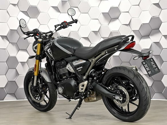 2022 Triumph Speed 400, чёрный, 695000 рублей - вид 7