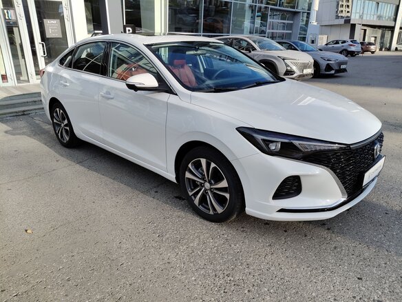 2024 Changan Eado Plus I, белый, 2489900 рублей - вид 2