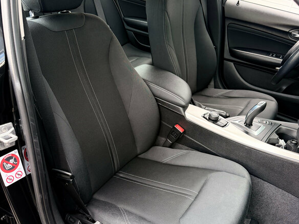 2017 BMW 1 серии 118i II (F20/F21) Рестайлинг, чёрный - вид 19