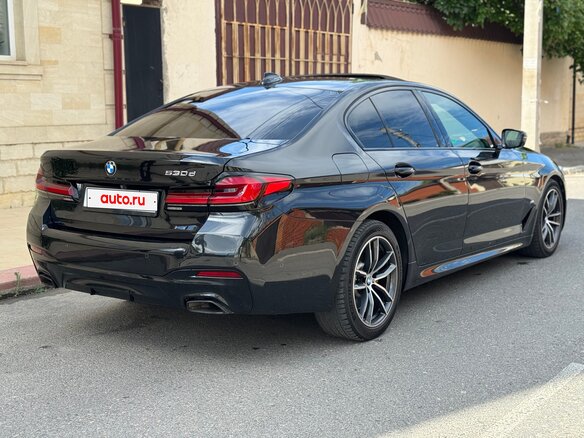 2022 BMW 5 серии 530d VII (G30/G31/G38) Рестайлинг, чёрный, 6500000 рублей - вид 7