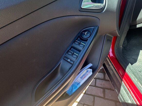 2012 Ford Focus III, красный, 805000 рублей - вид 15