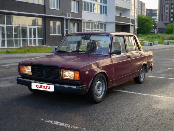 2003 Lada (ВАЗ) 2107, красный