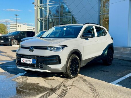 Volkswagen Tharu XR