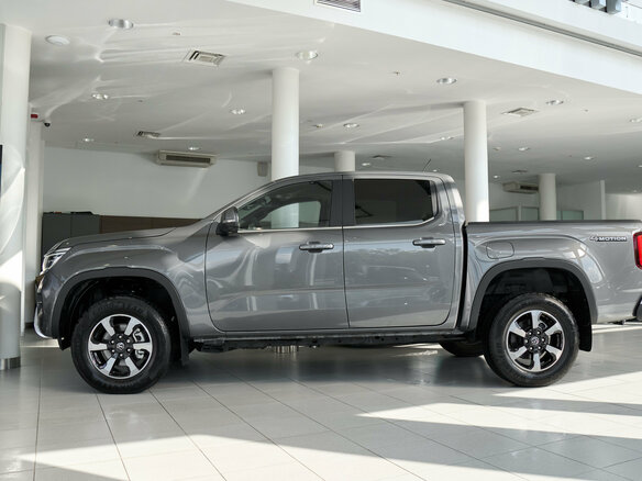 2025 Volkswagen Amarok II, серый, 11800000 рублей - вид 2