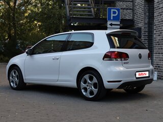 2010 Volkswagen Golf VI, белый, 975000 рублей, вид 2
