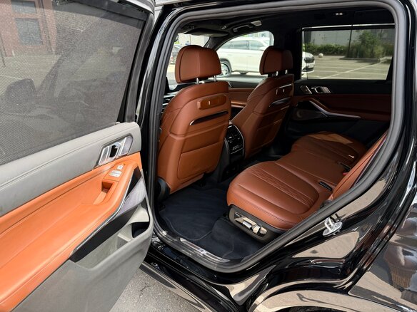 2023 BMW X7 40d I (G07) Рестайлинг, чёрный - вид 19
