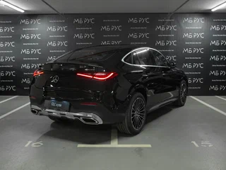 2026 Mercedes-Benz GLC Coupe 300 II (C254), чёрный, 10400320 рублей, вид 4