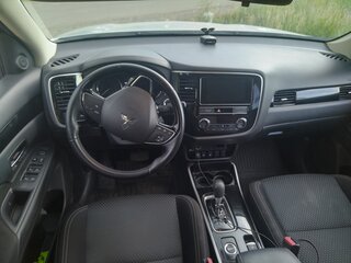 2019 Mitsubishi Outlander III Рестайлинг 3, серый, 2130000 рублей, вид 4