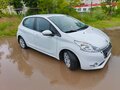 2013 Peugeot 208 I, белый, 600000 рублей - вид 2