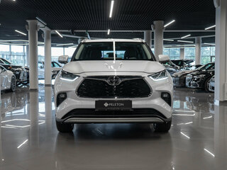 2026 Toyota Highlander IV (XU70), белый, 5950000 рублей, вид 3