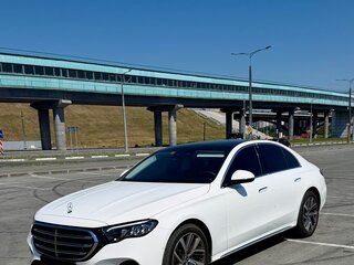 2024 Mercedes-Benz E-Класс 220 d VI (W214, S214), белый, 6500000 рублей, вид 1