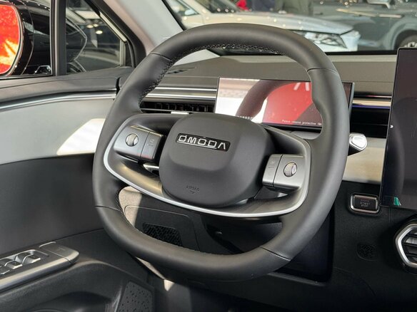 2026 Omoda C5 II, красный, 2629000 рублей - вид 7