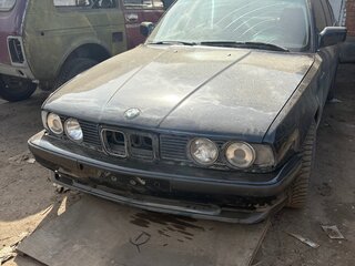 1989 BMW 5 серии 535i III (E34), белый, 320000 рублей, вид 1