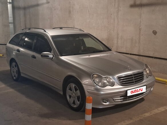 2004 Mercedes-Benz C-Класс 200 II (W203) Рестайлинг, серебристый - вид 2