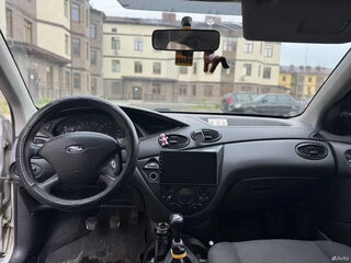 2004 Ford Focus I Рестайлинг, серебристый, 190000 рублей, вид 3