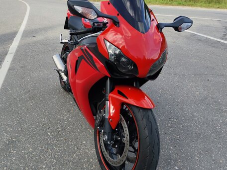 2008 Honda CBR 1000 RR/RA Fireblade, красный, 618000 рублей, вид 3