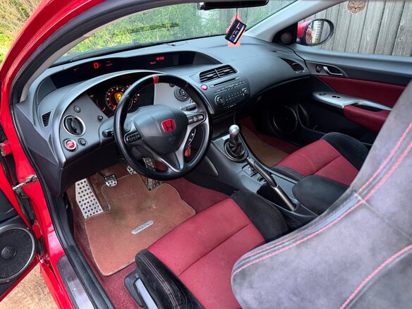 2008 Honda Civic Type R VIII, красный, 1050000 рублей - вид 13
