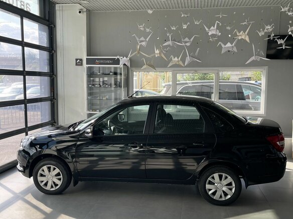 2026 Lada (ВАЗ) Granta I Рестайлинг, чёрный, 1188000 рублей - вид 1