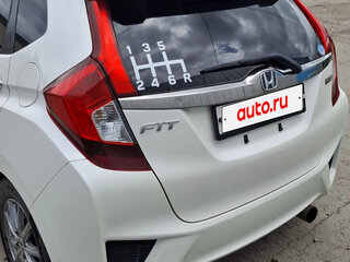 2013 Honda Fit III, белый, 945000 рублей, вид 5