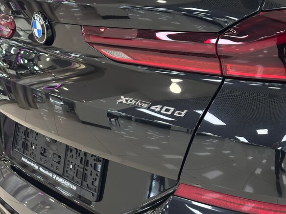 2021 BMW X6 40d III (G06), чёрный, 9300000 рублей - вид 18