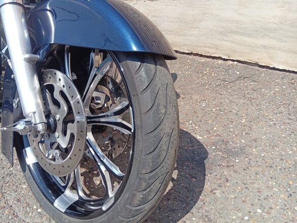 2012 Harley-Davidson Street Glide, синий, 1100000 рублей - вид 21