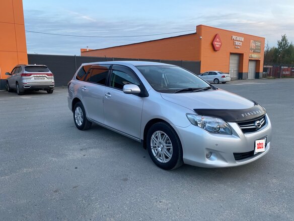 2011 Toyota Corolla Fielder X (E140, E150) Рестайлинг, серый, 880000 рублей - вид 13