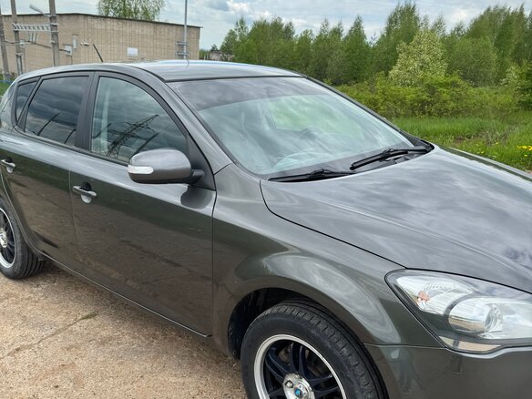 2010 Kia Ceed I Рестайлинг, серебристый, 490000 рублей - вид 5