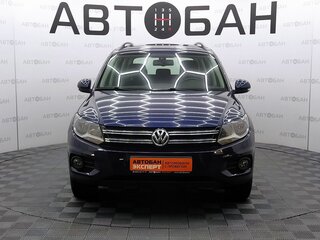 2016 Volkswagen Tiguan I Рестайлинг, синий, 1640000 рублей, вид 3