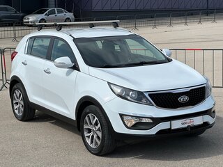 2014 Kia Sportage III Рестайлинг, белый, 1397000 рублей, вид 4