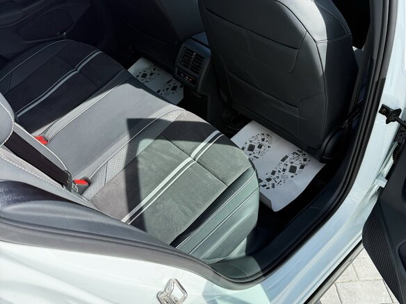 2022 Volkswagen Golf VIII, белый, 2050000 рублей - вид 7
