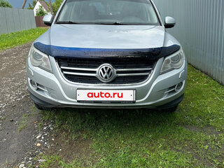 2010 Volkswagen Tiguan I, серебристый, 820000 рублей, вид 1