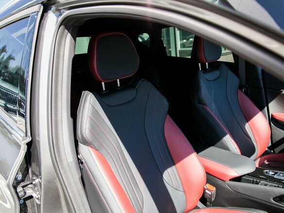 2026 Geely Coolray I Рестайлинг 2, серый, 2935990 рублей - вид 11