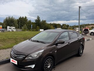 2015 Hyundai Solaris I Рестайлинг, коричневый, 1050000 рублей, вид 1