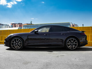 2018 Porsche Panamera 4S II, фиолетовый, 6200000 рублей, вид 4