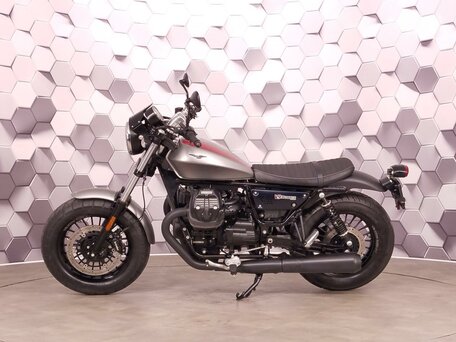 2017 Moto Guzzi V 9, серый, 727000 рублей, вид 4