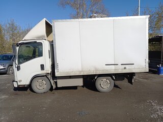 2010 Isuzu Elf (N-series), белый, 650000 рублей, вид 2