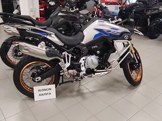 Voge 900DSX