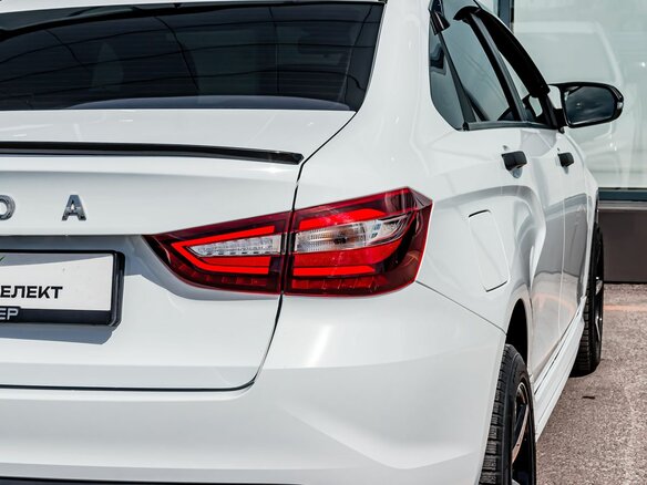 2023 Lada (ВАЗ) Vesta I Рестайлинг (NG), белый - вид 10